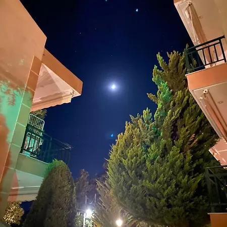 Alexandra Apartment Nikiti (Sithonia)